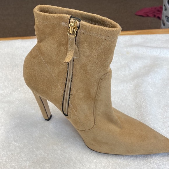 Good American The Icon Stilleto Heel Booties Tan size 7 (s5.7) - Picture 3 of 7